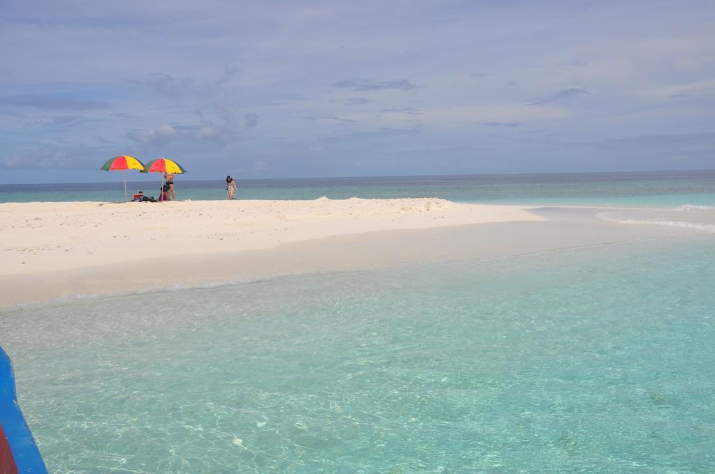 Arora Inn Maafushi Eksteriør billede