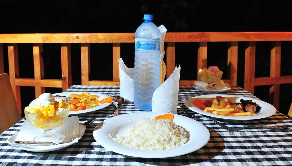Arora Inn Maafushi Eksteriør billede